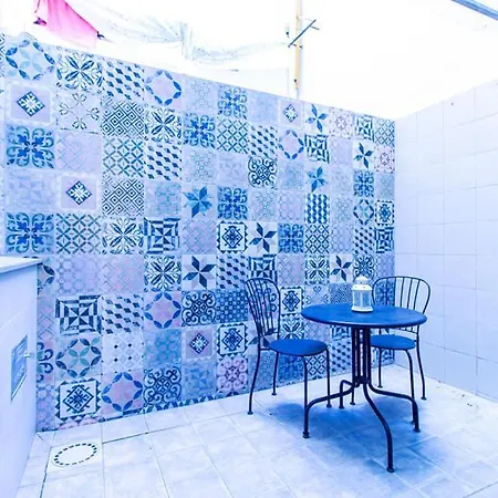 Happy Place Apartment *